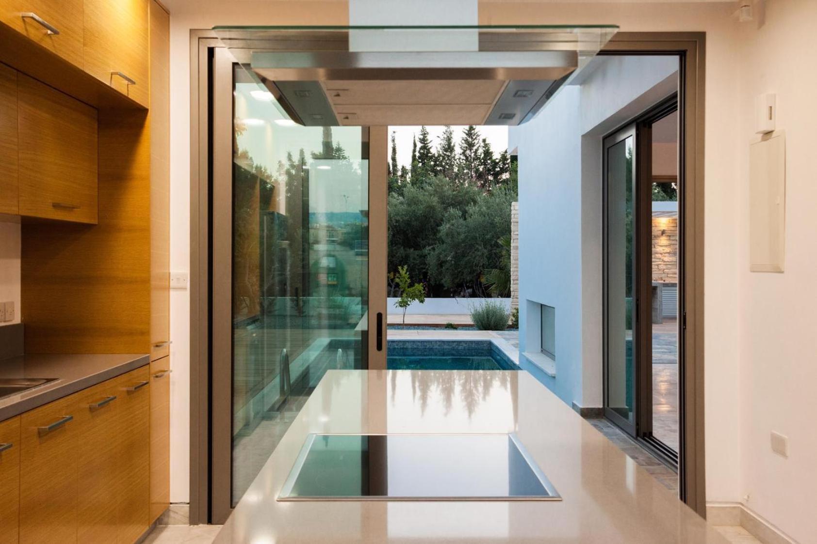 Villa Downtown 1 *